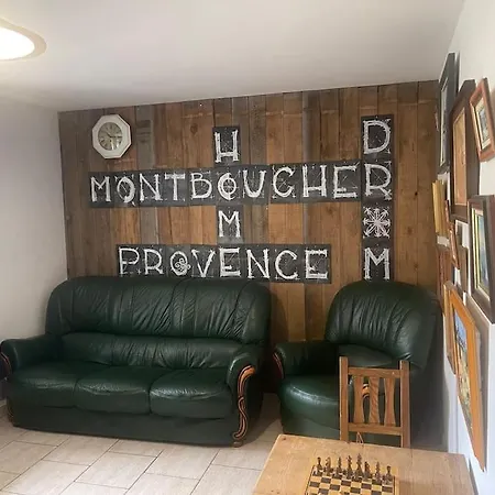 בית נופש Aaaaa Montboucher-sur-Jabron